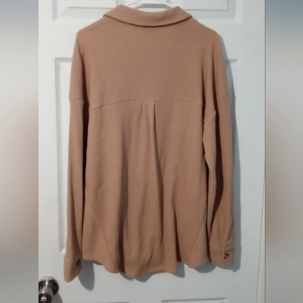 Belle by Kim Gravel Tan Button-Down Shirt - Picture 5 of 6